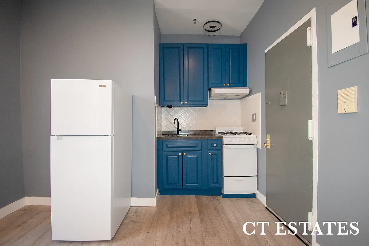 1152 Pacific Street Brooklyn NY 11216